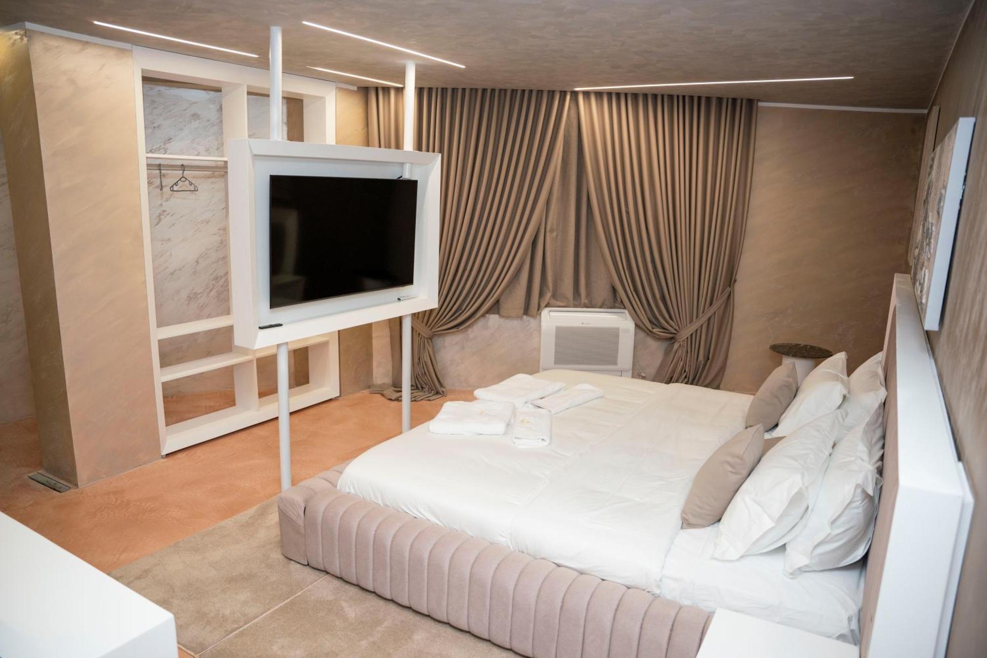 Hotel Pernoca Durres Luaran gambar