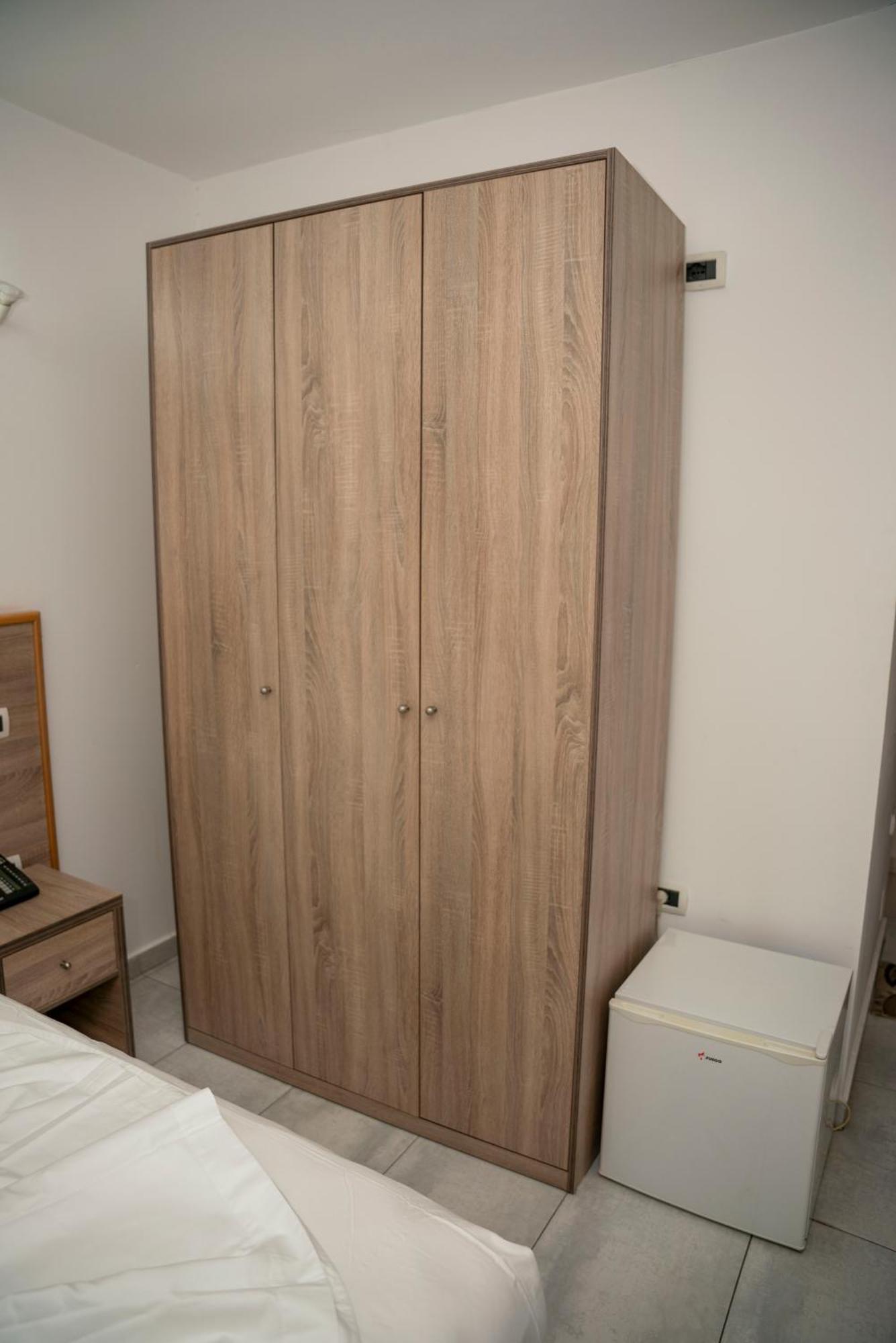 Hotel Pernoca Durres Luaran gambar